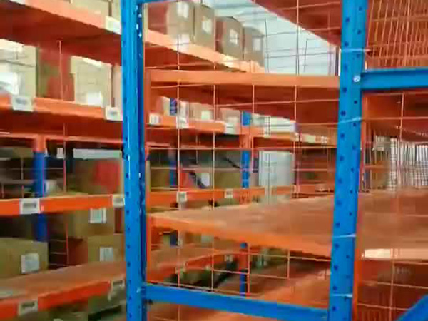 搁板货架产品展示